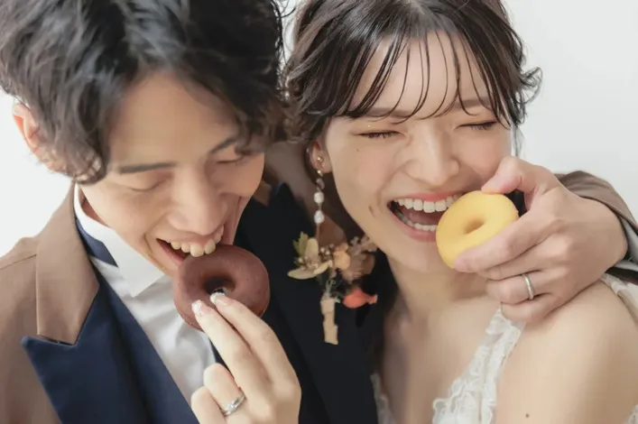 アイテムでふたりらしさをドーナツ×ウェディング
