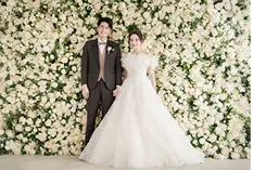 お花に囲まれた空間ギャラリー12