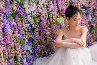 お花に囲まれた空間ギャラリー6