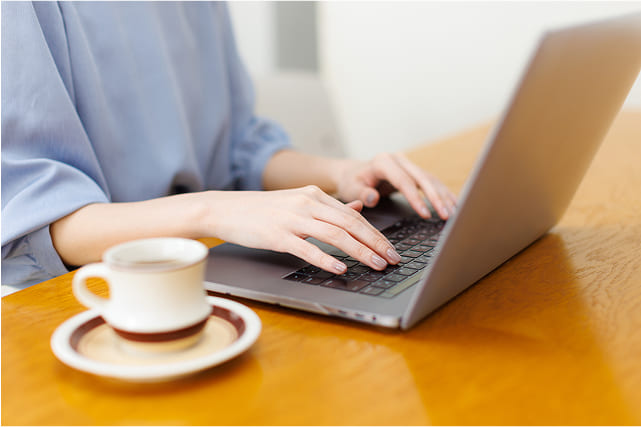 STEP1 オンライン相談予約を申し込む